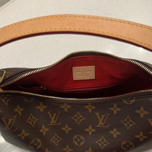 Louis Vuitton Monogram PM Slouchy Shoulder Bag with Patina and Gold Accents - Picture 2 of 6